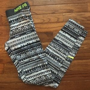 Nike Pro Dri Fit 8 Bit Patterned Leggings